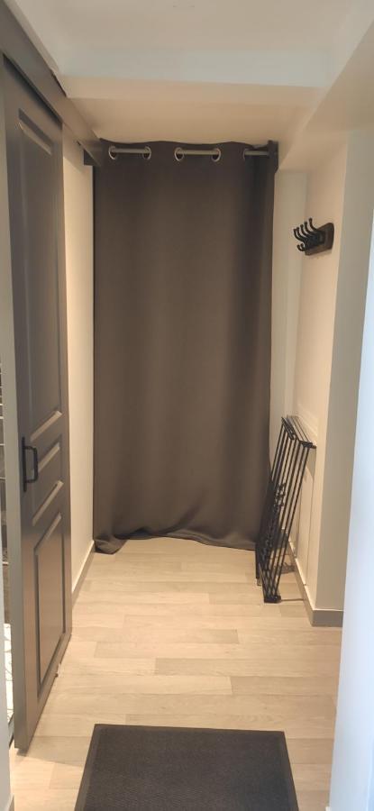 Ferienwohnung A L'Abri Du Temps Châteaudun Exterior foto