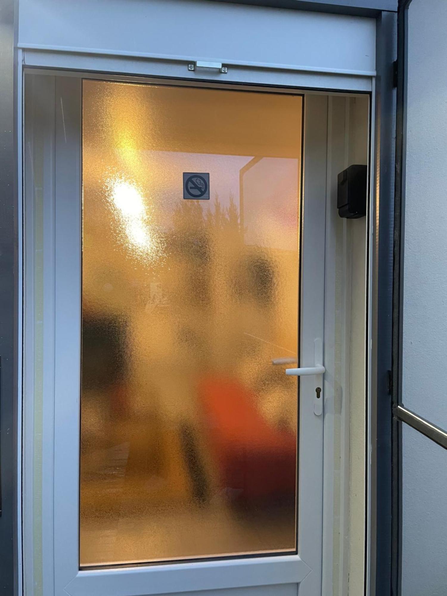 Ferienwohnung A L'Abri Du Temps Châteaudun Exterior foto